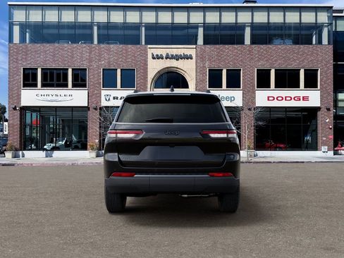 New 2026 Jeep Grand Cherokee L 4WD image 7