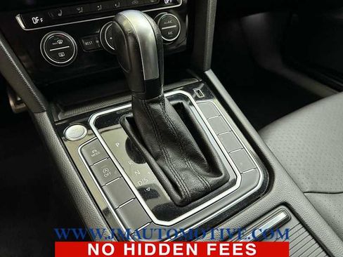 Used 2020 Volkswagen Arteon SE image 33