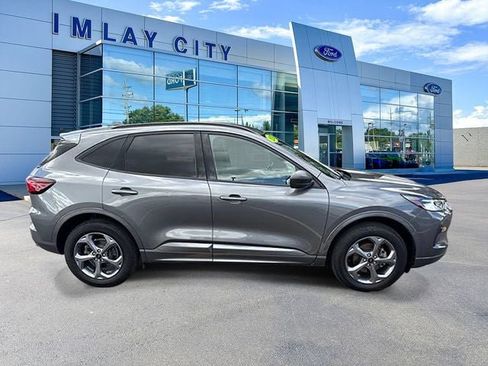 Used 2024 Ford Escape ST-Line w/ Tech Pack #1 AWD/4WD image 1