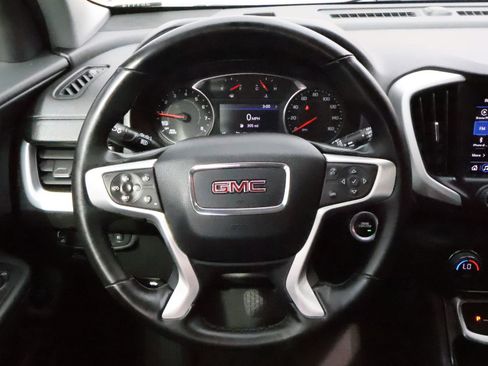 Used 2024 GMC Terrain SLT image 44