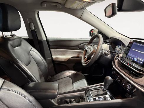 Used 2022 Jeep Compass Latitude w/ Mopar Graphics Package image 16