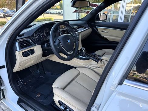Used 2017 BMW 330i Sedan RWD image 13