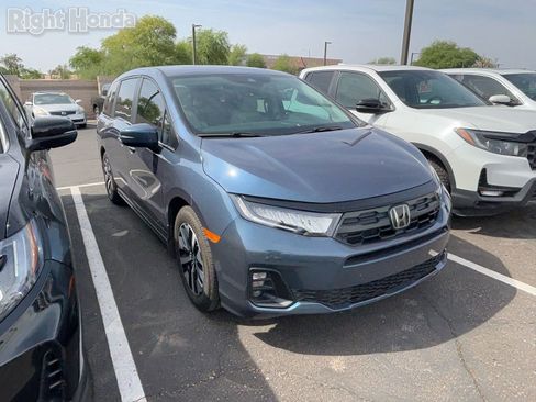 Used 2026 Honda Odyssey EX-L image 5
