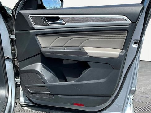 Used 2023 Volkswagen Atlas Cross Sport SE AWD/4WD image 27