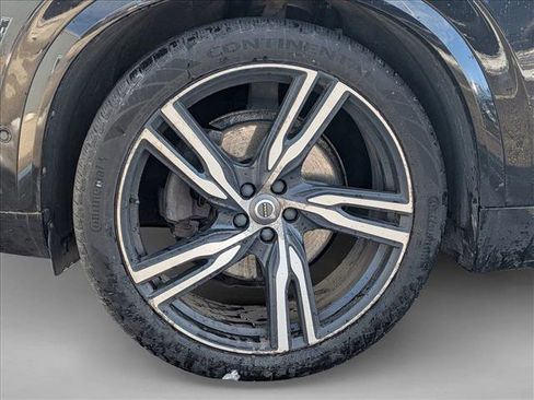 Used 2017 Volvo XC90 T6 R-Design w/ Vision Package image 8