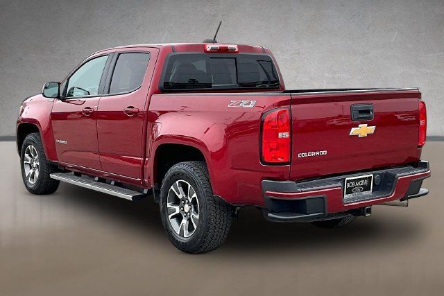 Used 2017 Chevrolet Colorado Z71 AWD/4WD image 9