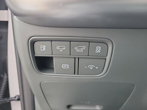 New 2026 Hyundai Ioniq 9 Calligraphy image 24