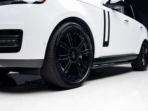 Used 2023 Land Rover Range Rover SE image 73