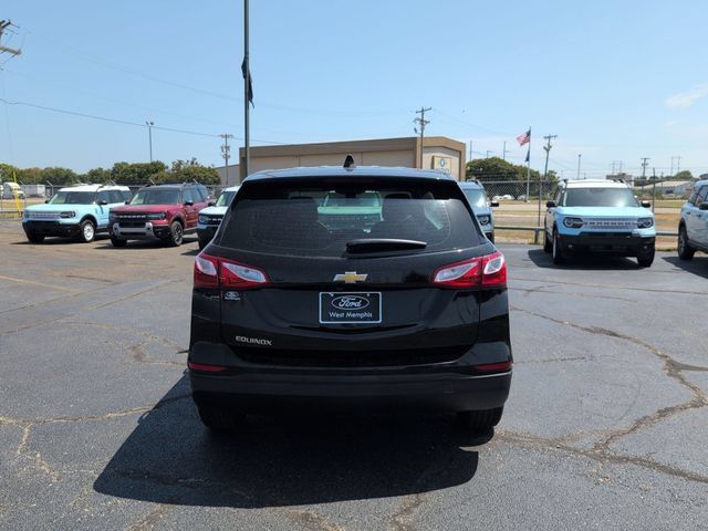 Used 2021 Chevrolet Equinox LS FWD image 6