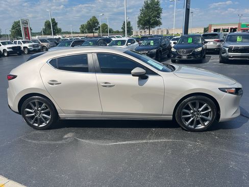 Used 2023 MAZDA MAZDA3 s FWD image 6