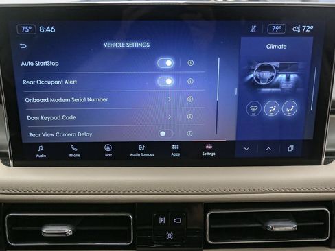 Used 2023 Lincoln Nautilus AWD w/ Premium Package image 29
