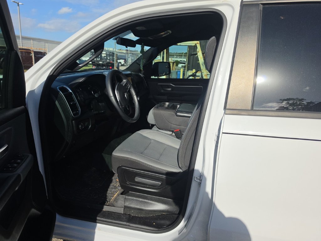 Used 2023 RAM 1500 Big Horn RWD image 3