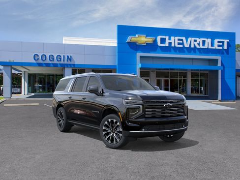 New 2026 Chevrolet Suburban High Country AWD/4WD image 1