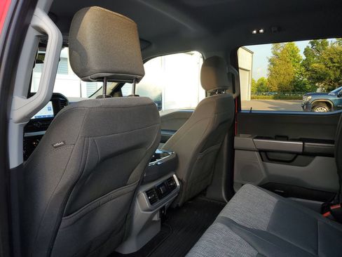 Used 2022 Ford F150 XLT w/ Trailer Tow Package AWD/4WD image 10