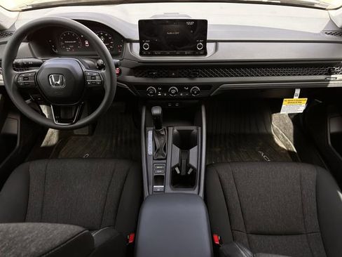 Used 2025 Honda Accord LX image 11