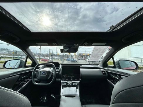 Used 2024 Subaru Solterra Touring image 18