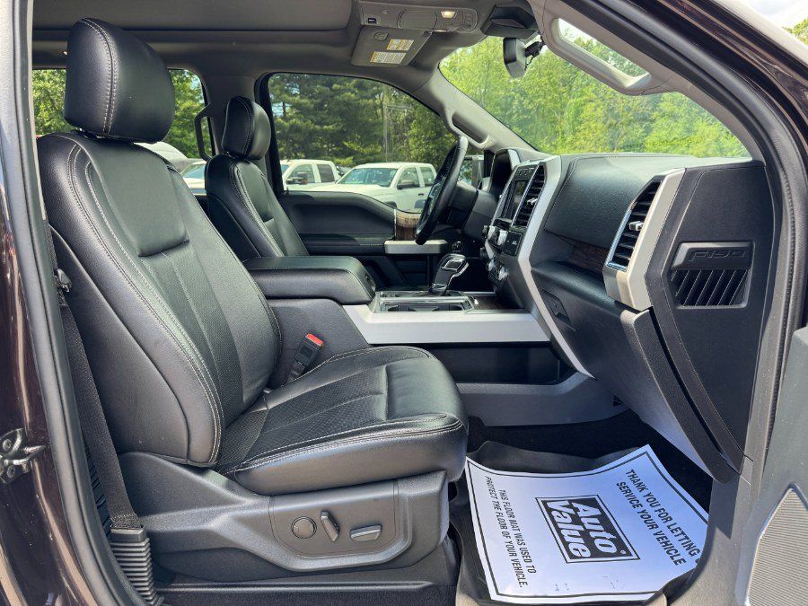 Used 2020 Ford F150 Lariat w/ Equipment Group 502A Luxury AWD/4WD image 18