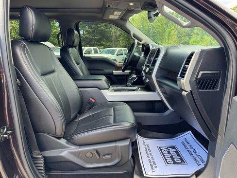 Used 2020 Ford F150 Lariat w/ Equipment Group 502A Luxury AWD/4WD image 18