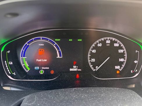 Used 2018 Honda Accord Touring image 9