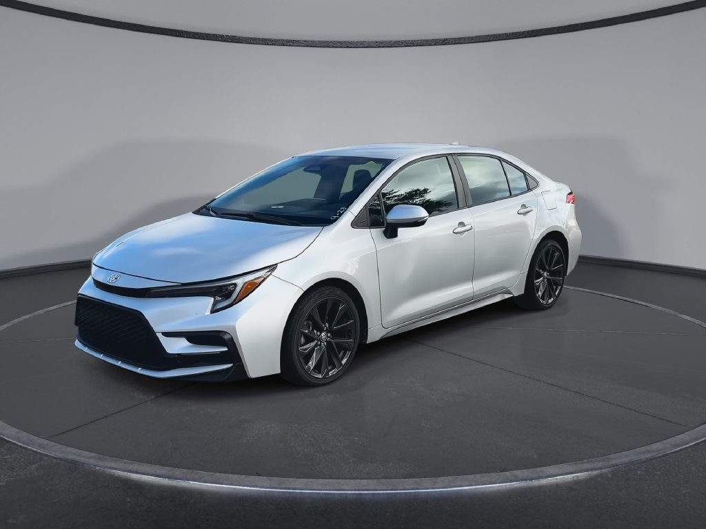 Used 2023 Toyota Corolla SE FWD image 4