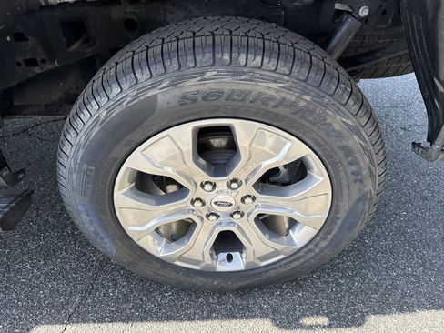 Used 2023 Ford F150 Platinum w/ Equipment Group 701A High AWD/4WD image 18