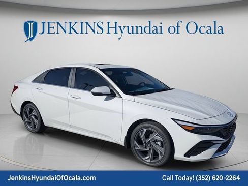 New 2026 Hyundai Elantra Limited FWD image 1