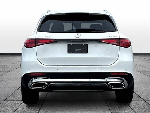 New 2026 Mercedes-Benz GLC 300 4MATIC image 5