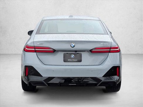 New 2026 BMW 530i xDrive image 8