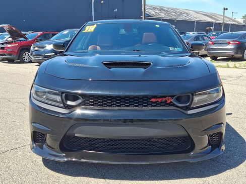 Used 2019 Dodge Charger SRT Hellcat w/ Harman/Kardon Audio Group RWD image 2