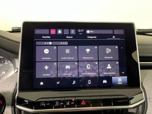 Used 2022 Jeep Compass Latitude image 27