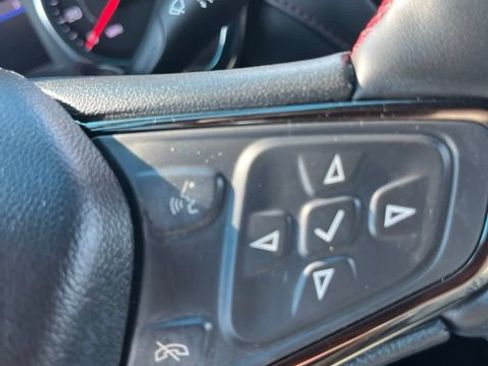Used 2023 Chevrolet Equinox RS FWD image 20