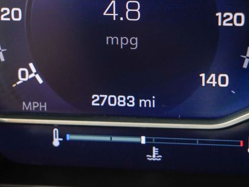 Used 2024 Chevrolet Silverado 3500 LT w/ Convenience Package image 17