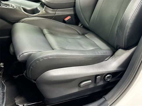 Certified 2023 Subaru Outback Touring XT image 18