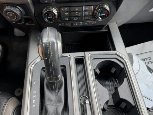 Used 2017 Ford F150 Raptor w/ Equipment Group 802A Luxury AWD/4WD image 23