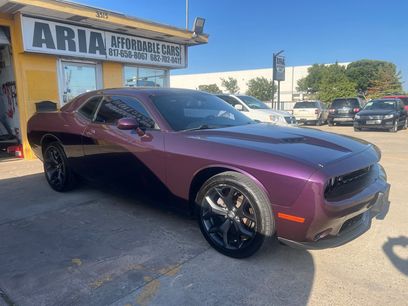 Used 2020 Dodge Challenger SXT w/ Blacktop Package