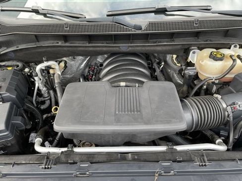 Used 2022 Chevrolet Tahoe RST w/ Luxury Package image 33