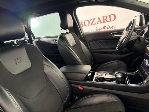 Certified 2019 Ford Edge ST w/ Equipment Group 401A AWD/4WD image 16
