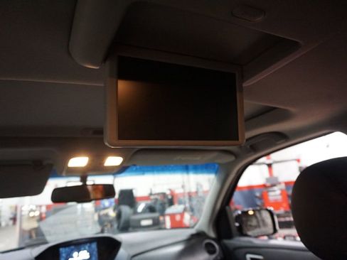 Used 2015 Honda Pilot Touring image 13