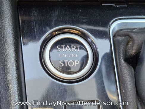 Used 2023 Nissan Kicks SR w/ SR Premium Package FWD image 29
