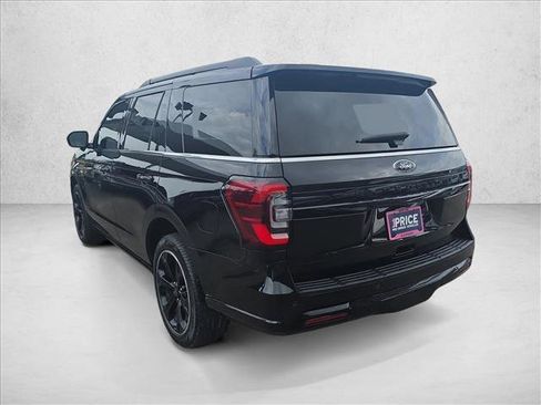 Certified 2024 Ford Expedition Limited AWD/4WD image 3