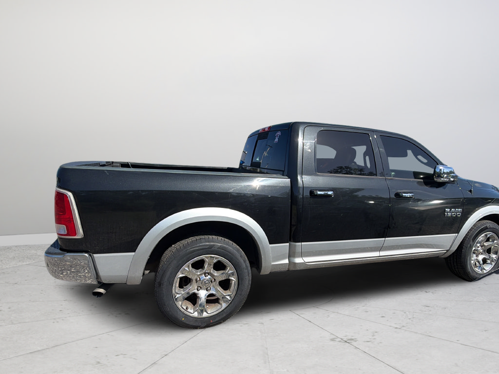 Used 2017 RAM 1500 Laramie RWD image 15