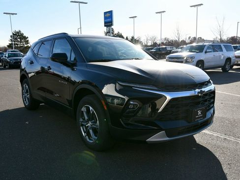 Certified 2024 Chevrolet Blazer LT w/ Convenience Package image 10