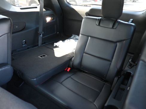 New 2026 Ford Explorer ST-Line w/ ST-Line Street Pack RWD image 35