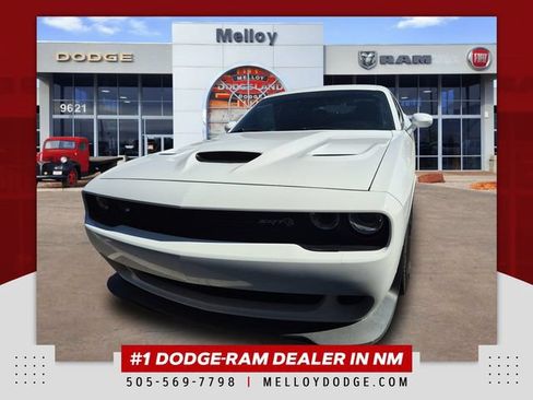 Used 2018 Dodge Challenger SRT Hellcat RWD image 1