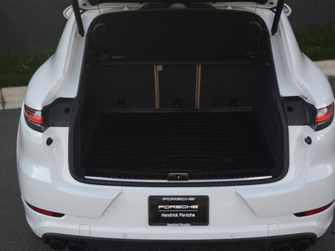 Certified 2023 Porsche Cayenne S Platinum image 38