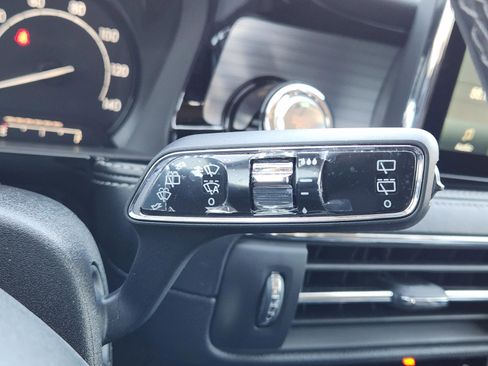 Used 2022 Lincoln Corsair AWD w/ Equipment Group 101A image 22