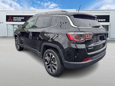 Used 2022 Jeep Compass Limited image 6