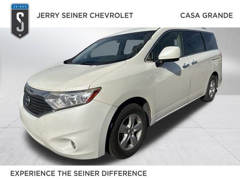 Used 2017 Nissan Quest SV image 1