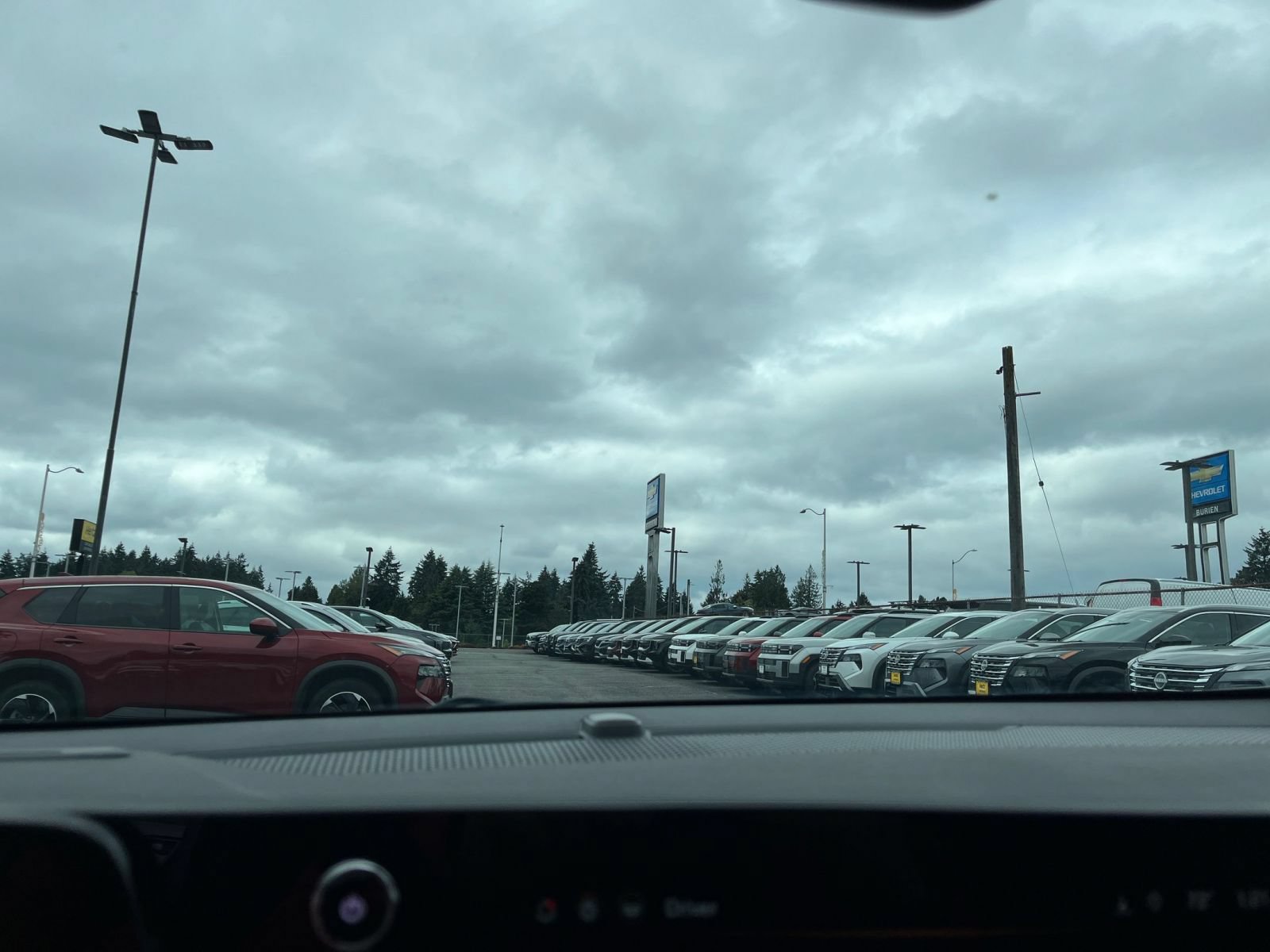 Used 2025 Chevrolet Equinox LT FWD image 16