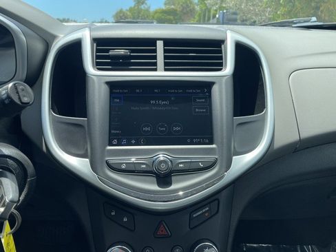 Used 2019 Chevrolet Sonic LT FWD image 16